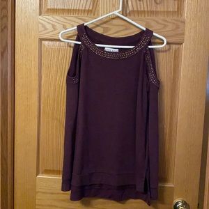 Knox rose small peek a boo shoulder top